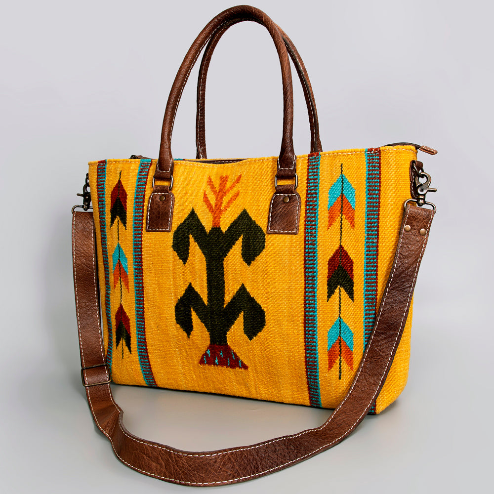 American Darling Handwoven Saddle Blanket Tote Bag – Western Tote with Genuine Leather Handles &  Artisan Crafted Large Bag
